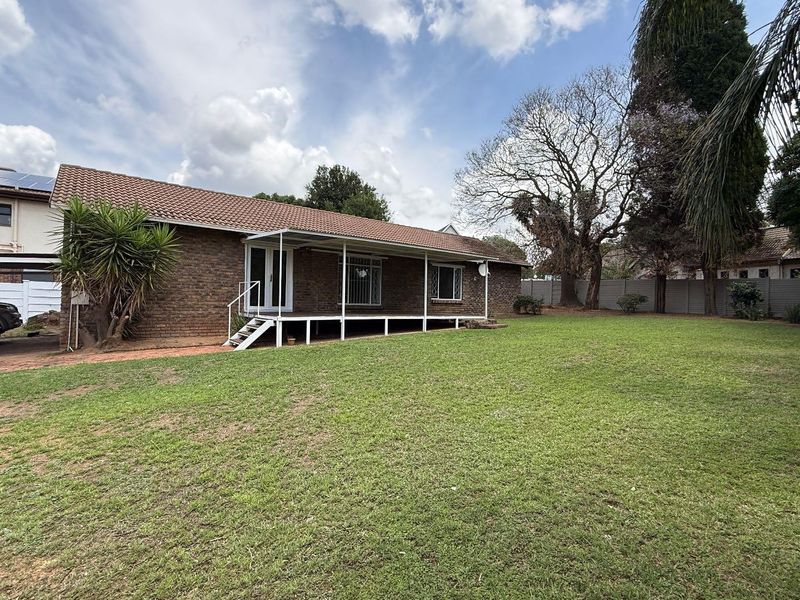 Tired of Townhouse Living? This Freestanding Home is Your Answer! - Photo 2