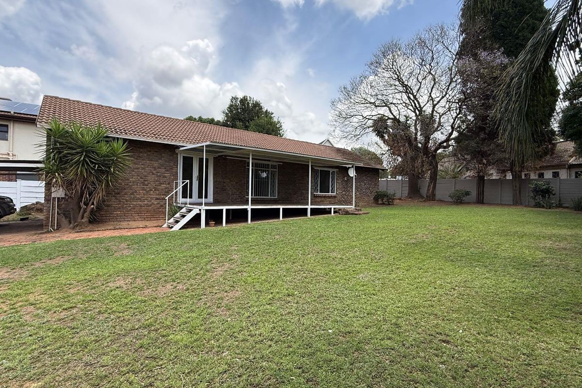 Tired of Townhouse Living? This Freestanding Home is Your Answer! - Photo 2