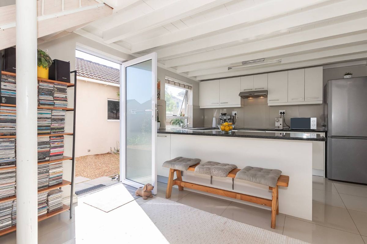 Coastal Lifestyle & Investment Opportunity - Photo 4