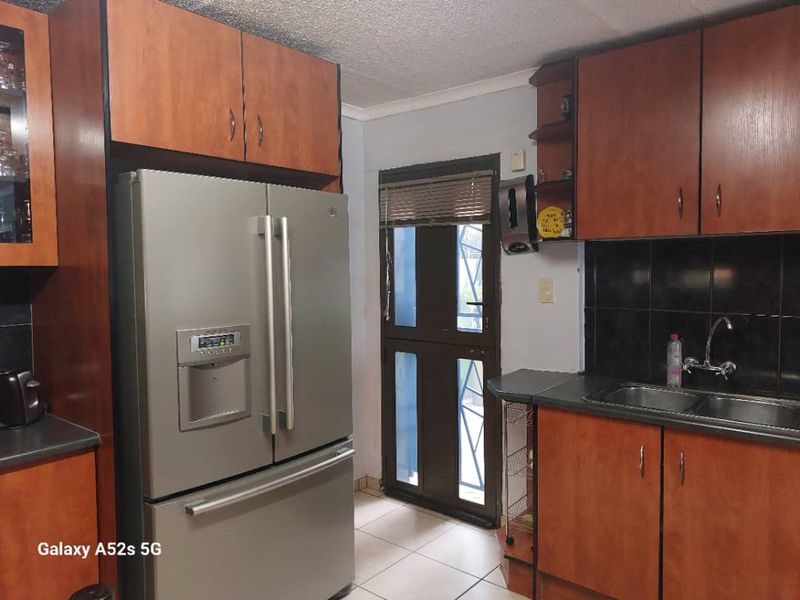 Property for Sale - Photo 7