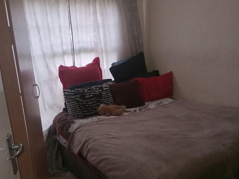3 Bedroom House In Midrand Village - Photo 9