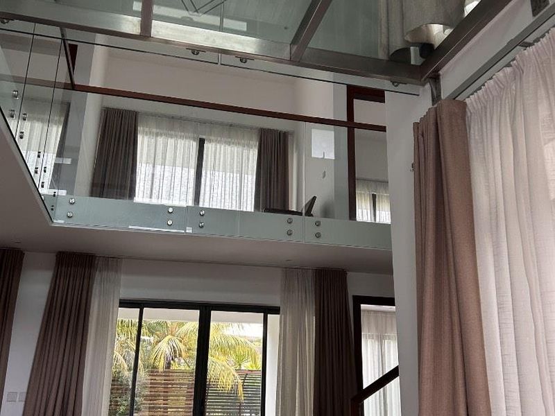 Luxury & Comfort - 4 Bedroom Duplex Villa with Swimming Pool in Grand Baie - Photo 9