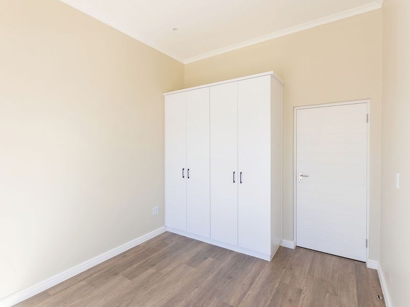 Brand-new 2-bedroom home in Villa Del Mare, Langebaan. - Photo 10