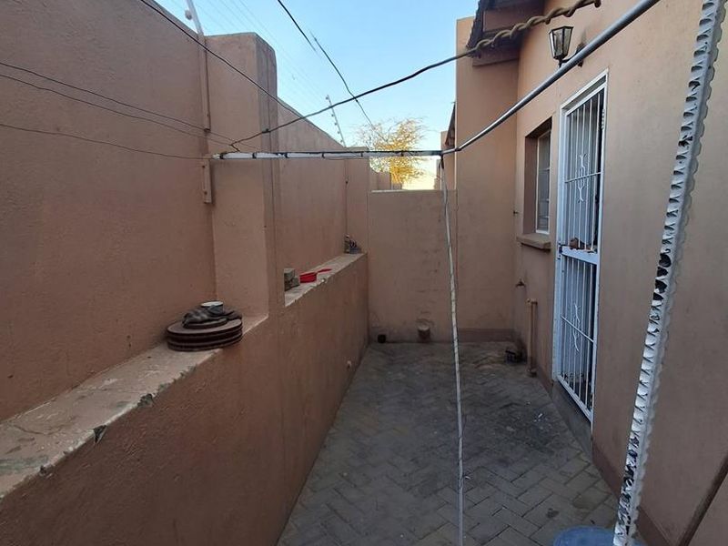 Bedroom Townhouse For Sale in Wanaheda - Photo 5