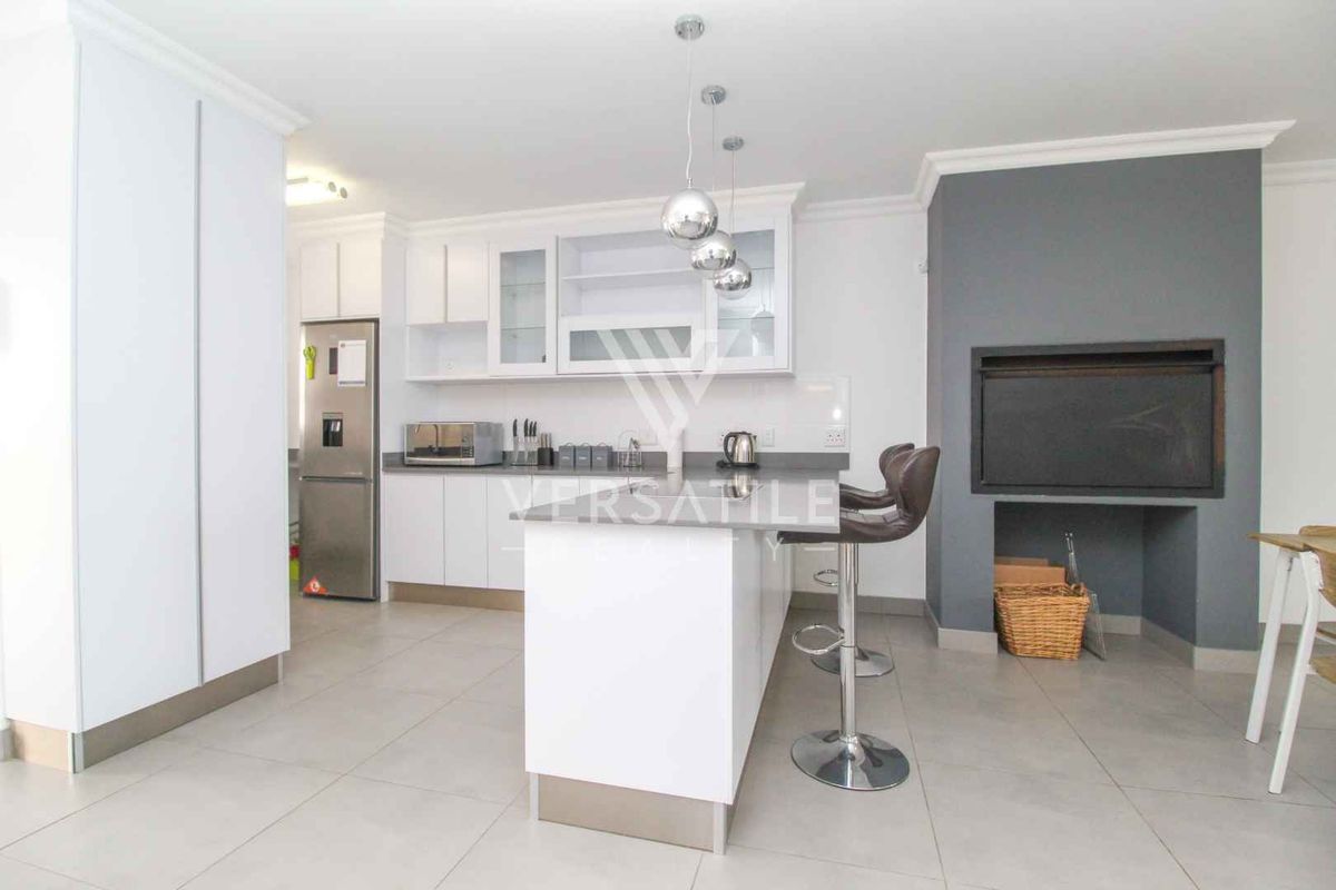 Apartment For Sale in Dolphin Beach. - Photo 4