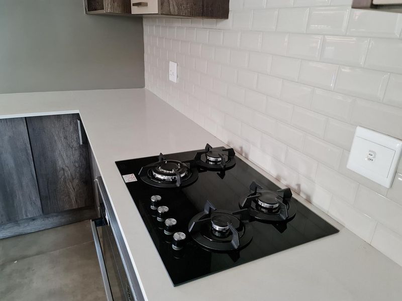 New Development - Modern Double-Storey Townhouses - SPECIAL! - Photo 10