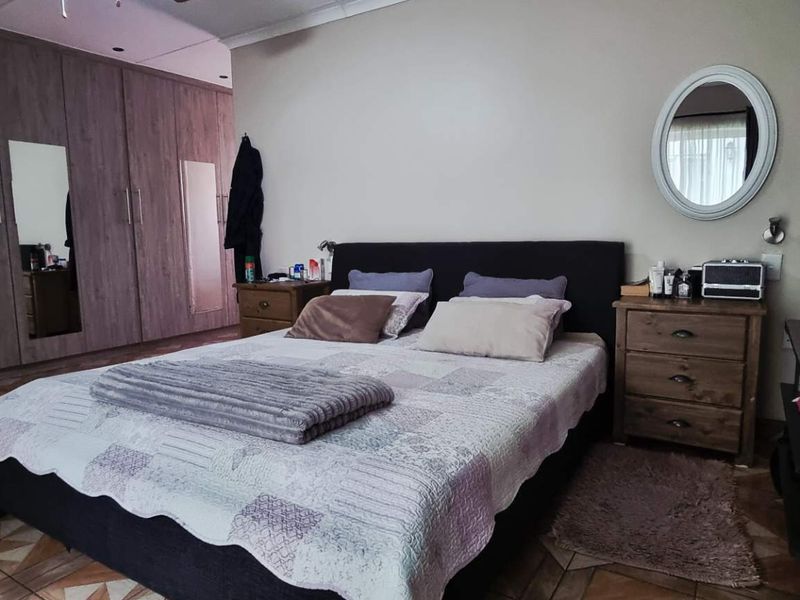 Cimbebasia 4 bedroom house - Photo 4