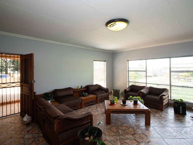 3.2 Hectare Agricultural Holding with Exceptional Potential For Sale in Elandsvlei, Randfontein - Photo 7