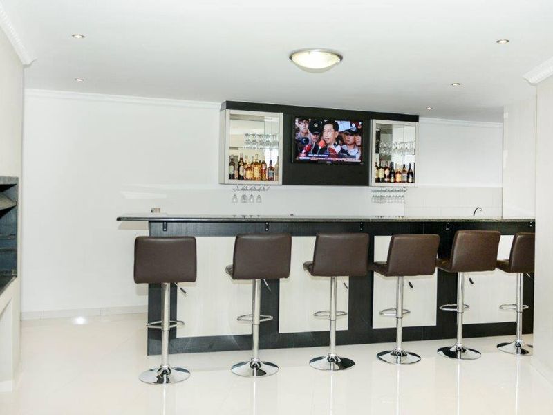 For Sale  Hochlandpark - Neat Guesthouse - Photo 4