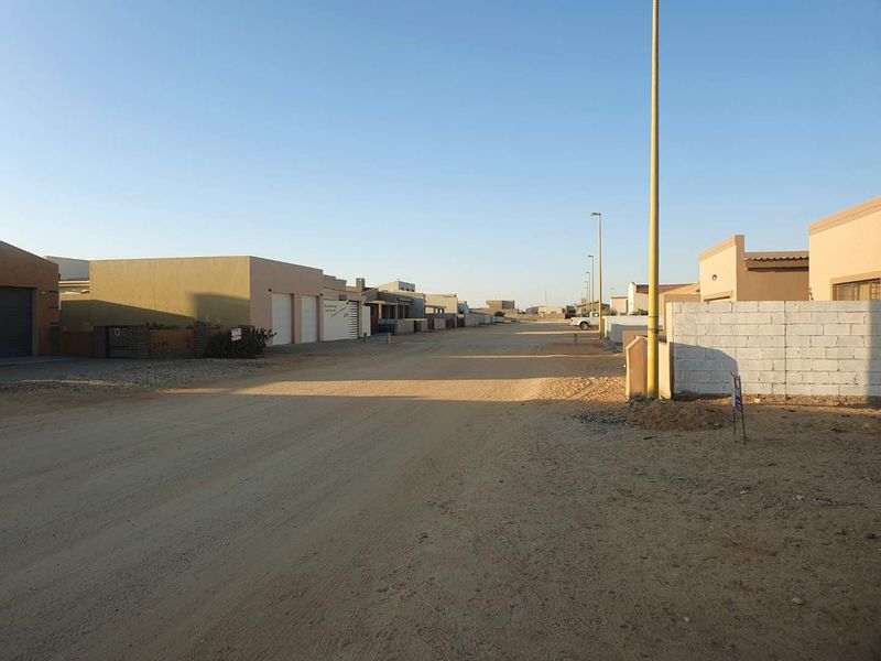 Vacant erf, awaits your plans... - Photo 3