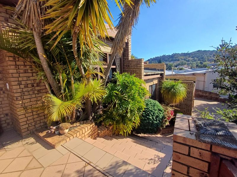 Glenvista,4 Bedroom house with study - Photo 1