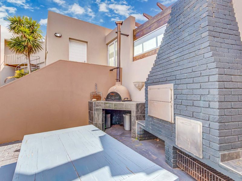 Brenton-on-Sea – Ocean Views & Whale Watching - Photo 5