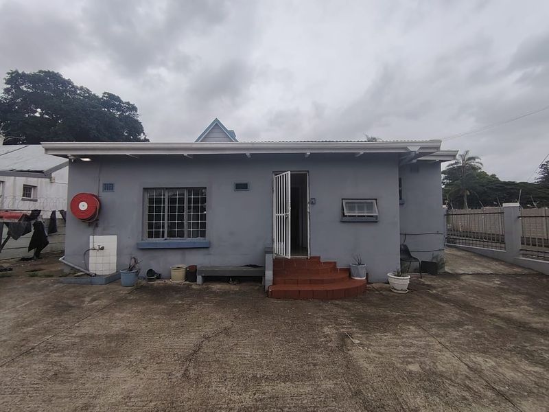 Commercial Property for Sale in Bulwer - Photo 6