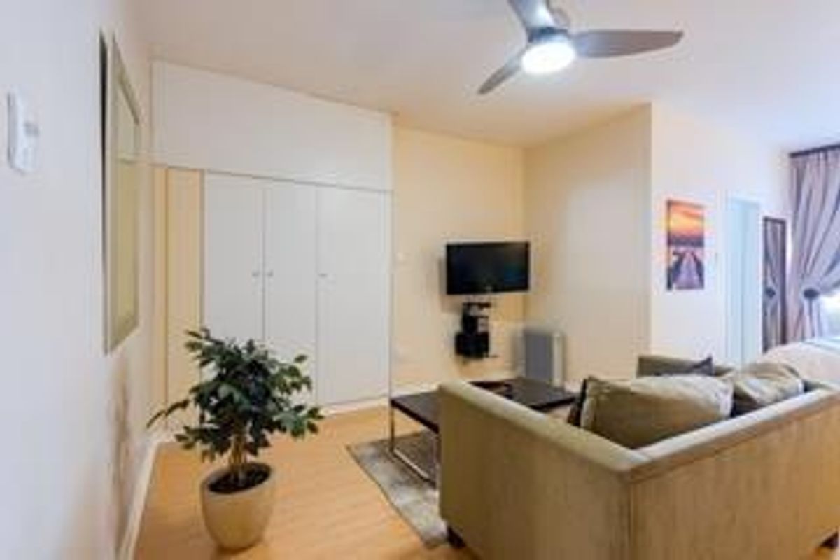 SOPHISTICATED FULLY FURNISHED STUDIO APARTMENT IN THE HEART OF ILLOVO - Photo 4