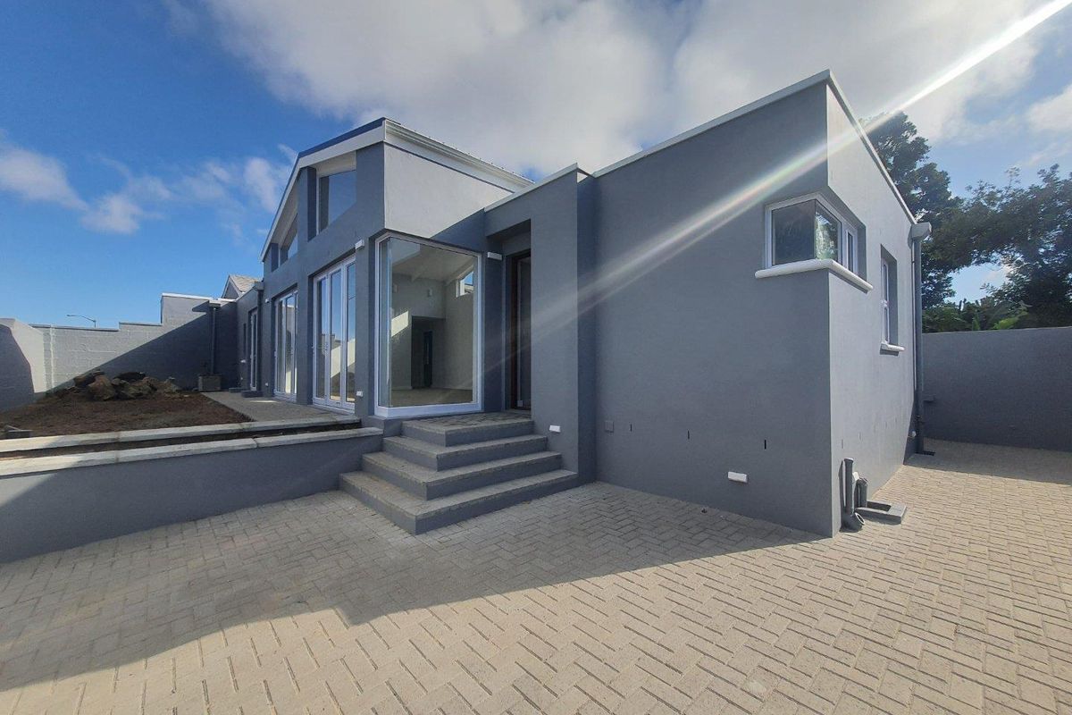 Spacious 3 Bedroom home to rent in Loevenstein - Photo 2