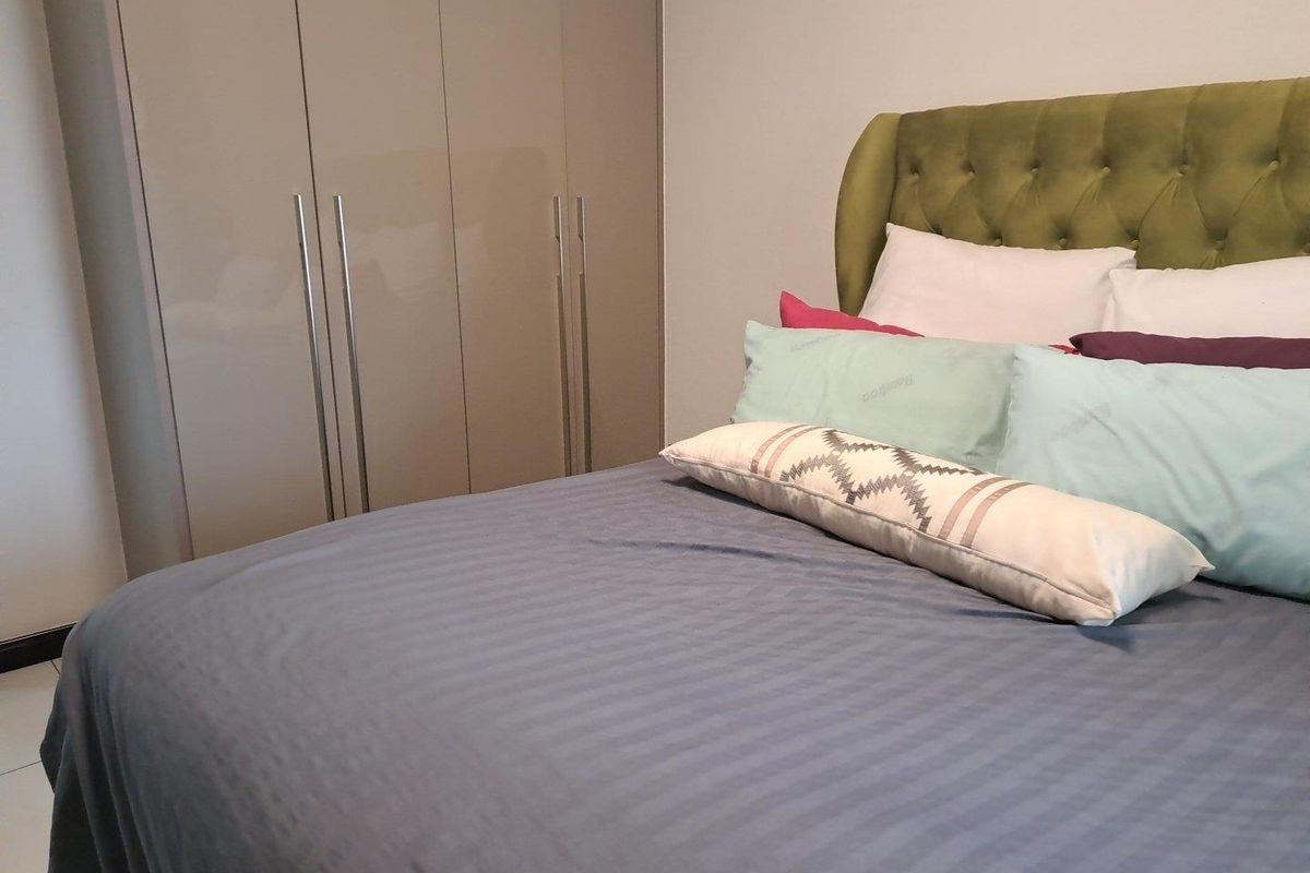 Modern 2-Bedroom Apartment in Secure Carlswald Complex with Balcony. - Photo 5