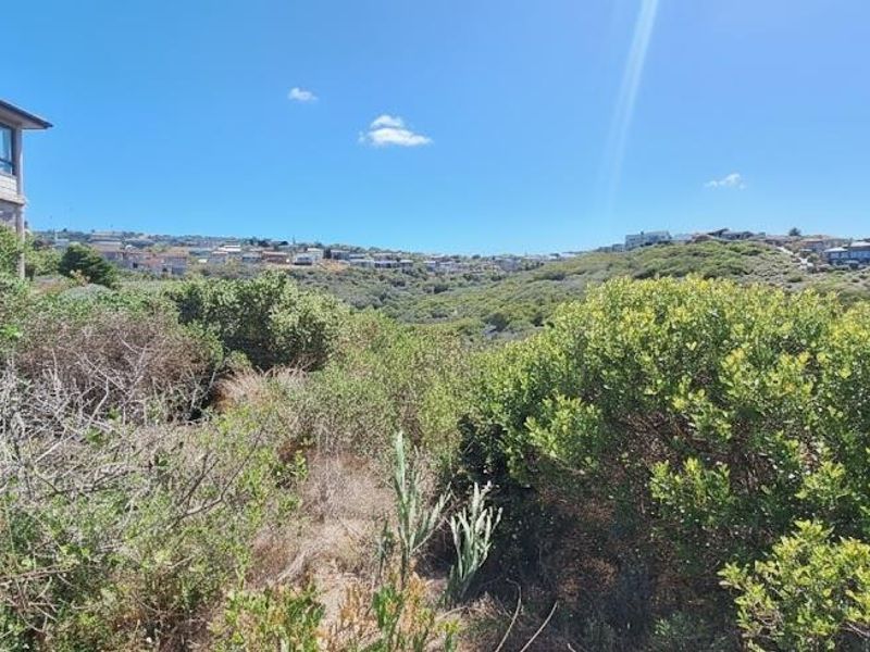 1025m2 Vacant land with Beautiful Ocean View for Sale in Dana Bay - Photo 9