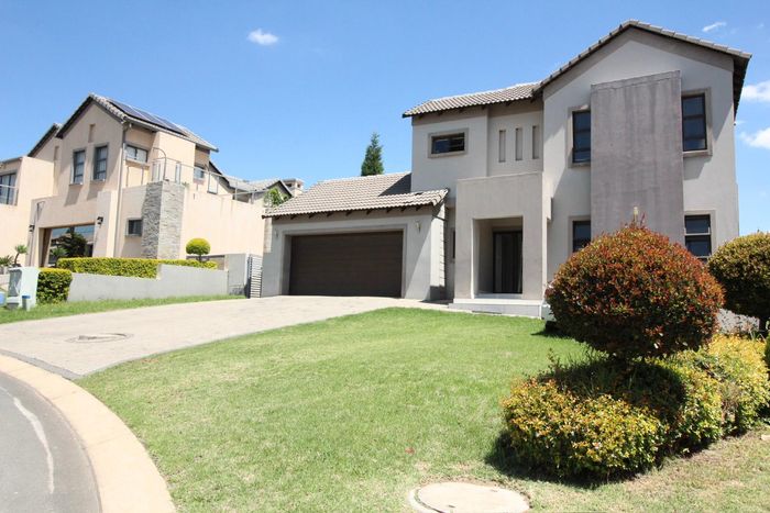 Property #2478169, House For Sale in Blue Valley Golf Estate