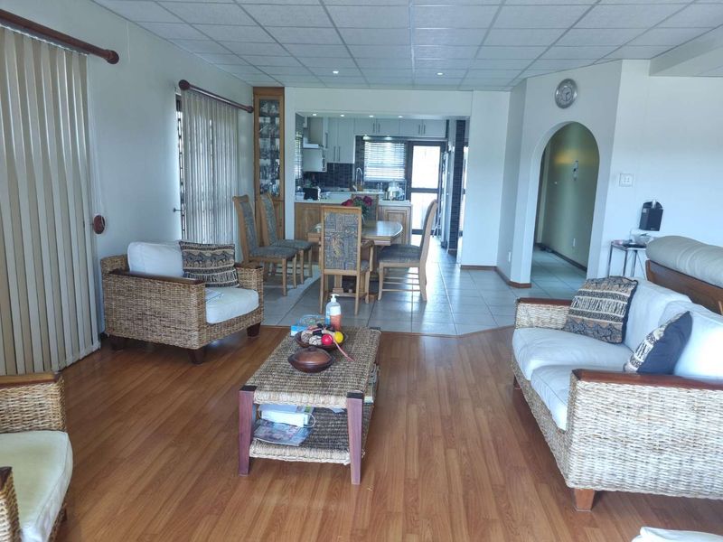 Exclusive home situated in a exclusive area! - Photo 9