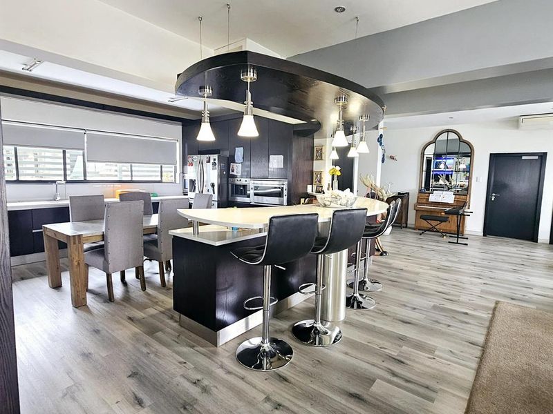 3 Bedroom House For Sale in Kleine Kuppe - Photo 5