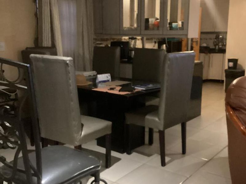 Family Home for Sale - Photo 5