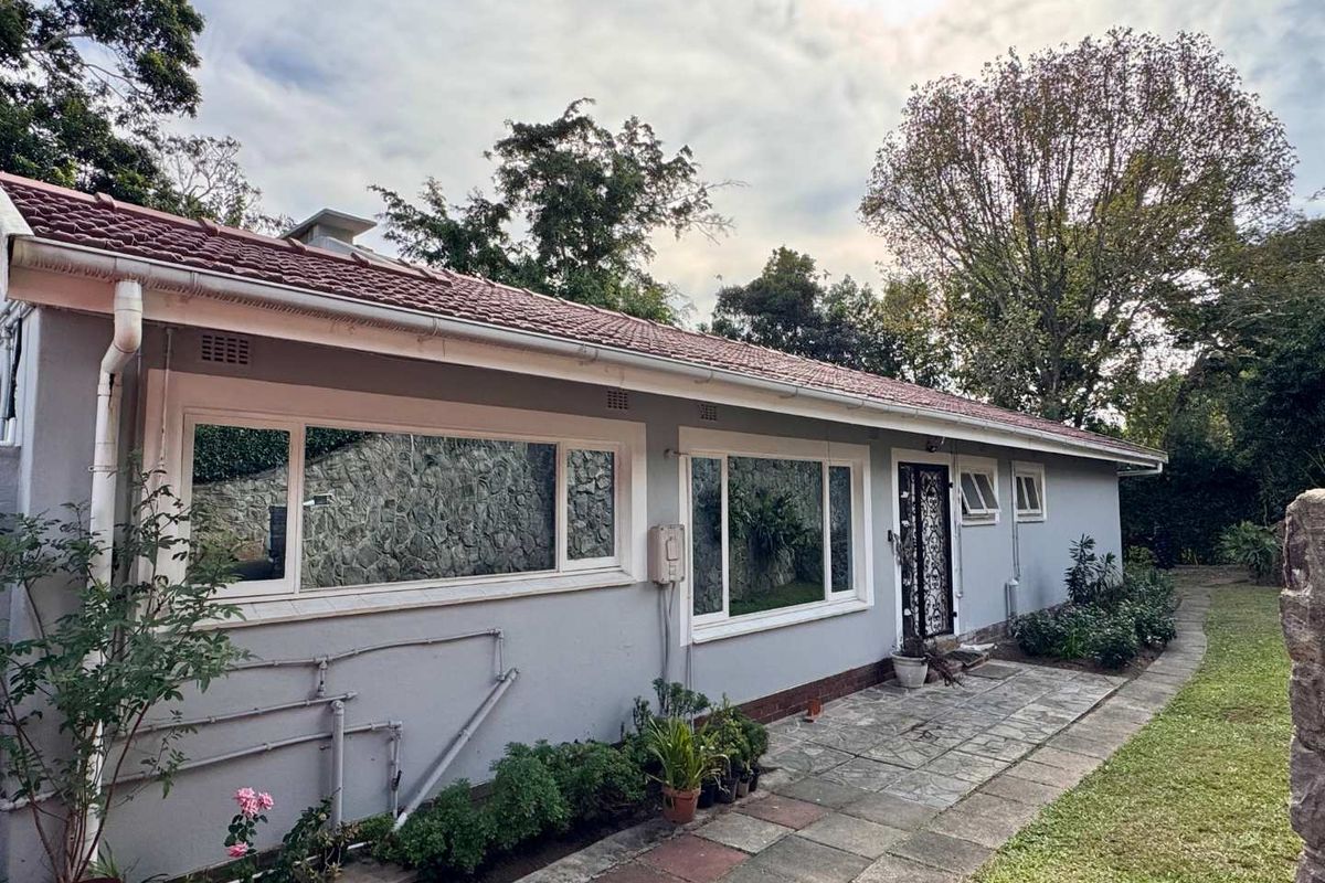 TO RENT - Charming 3-Bedroom Family Home with Separate Flatlet in Westville - Photo 4