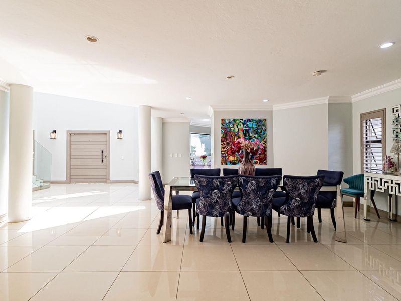 5 Bedroom House to Rent in Dainfern Golf Estate - Photo 8