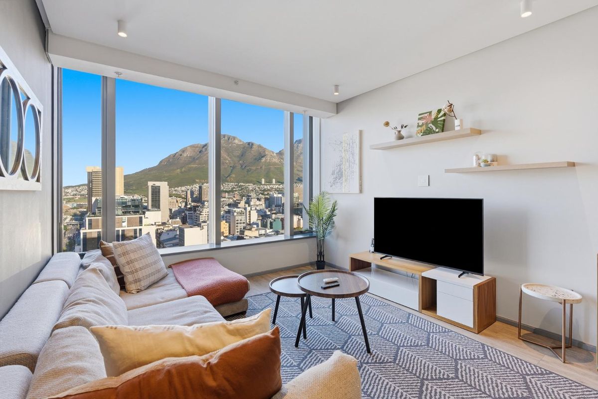 Mini-Penthouse with Private Rooftop Terrace | Fully Furnished | 117 on Strand, De Waterkant - Photo 5