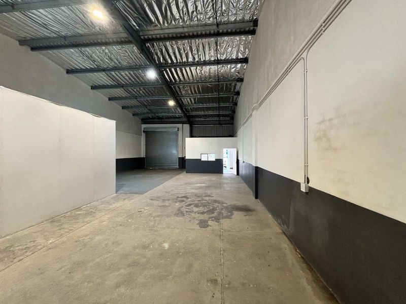 Spacious Industrial Unit with Roller Door Access - Photo 6