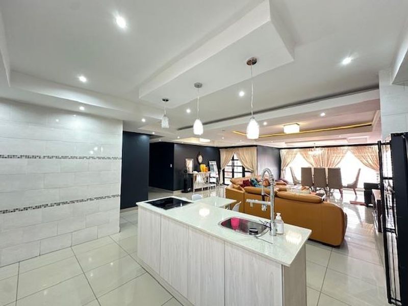 Stunning 3-Bedroom Family Home for Sale in Clarina - Photo 4