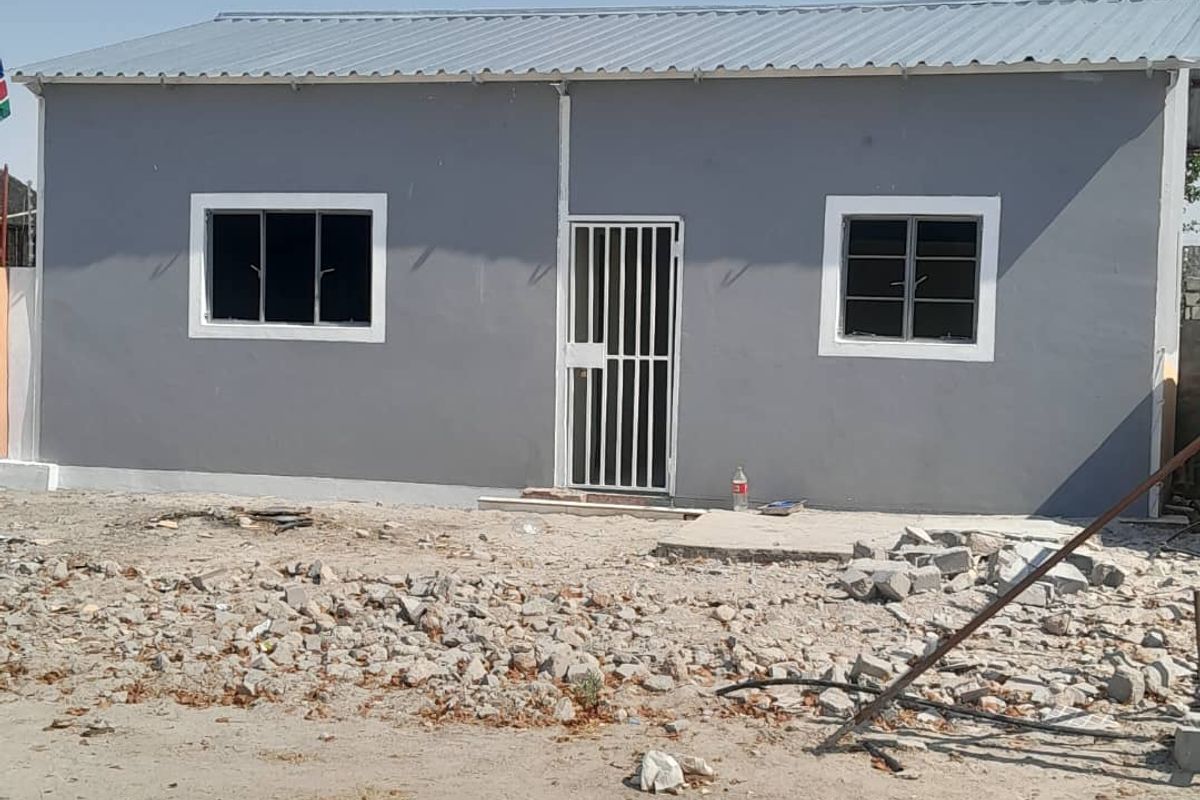 2 Bedroom House On Sale - Photo 3