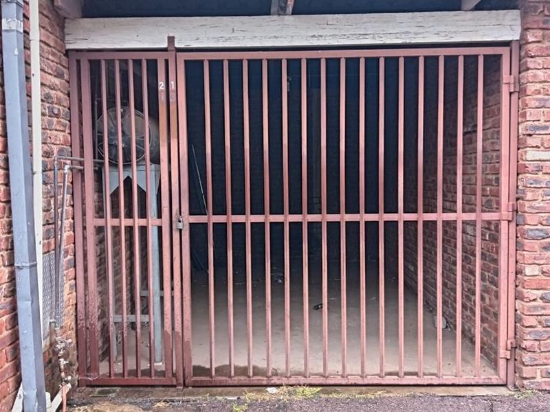 ONE BEDROOM FLAT AVAILABLE IN DASPOORT. - Photo 9