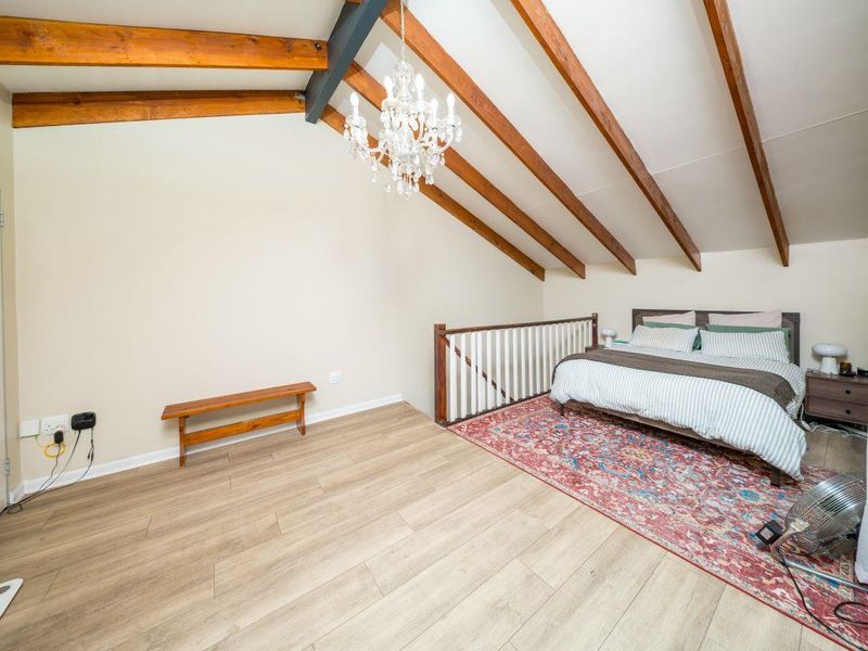 Stylish Loft Townhouse Offering Space, Light and Secure Bedfordview Living - Photo 8