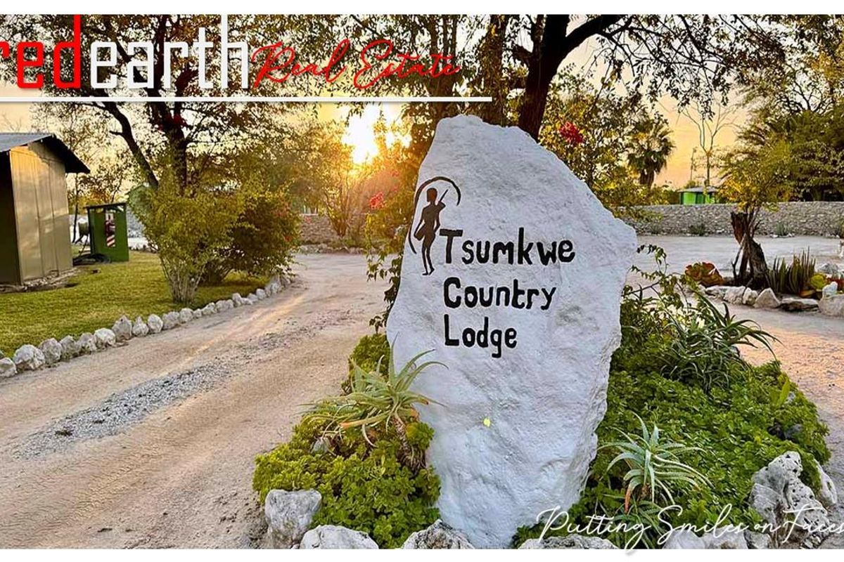 “Your Gateway to Untouched Wilderness” - Photo 2