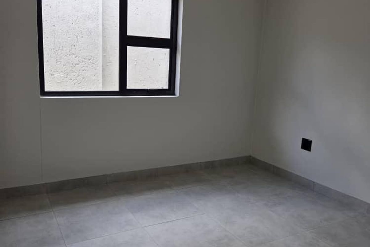 Brand new home for sale - Photo 3