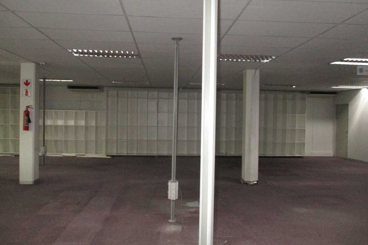 Building to Rent- Windhoek Central | Prime Commercial Property (Negotiable) - Photo 3