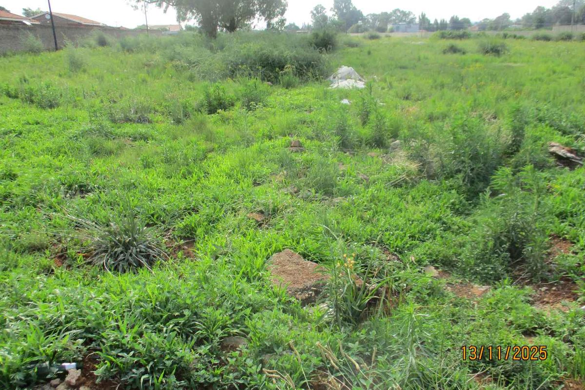 Enjoy the tranquility of Henley - Photo 5