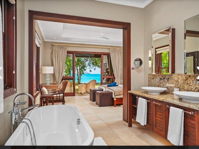 THE ULTIMATE TROPICAL ISLAND HIDEAWAY - Photo 9