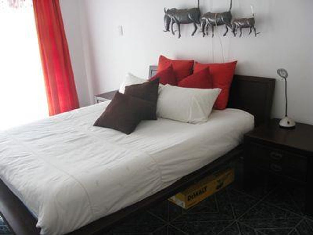 Flat: bedroom 2