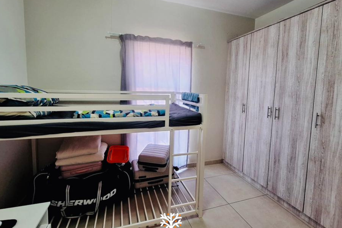 2-BEDROOM APARTMENT | ROCKY CREST - Photo 5