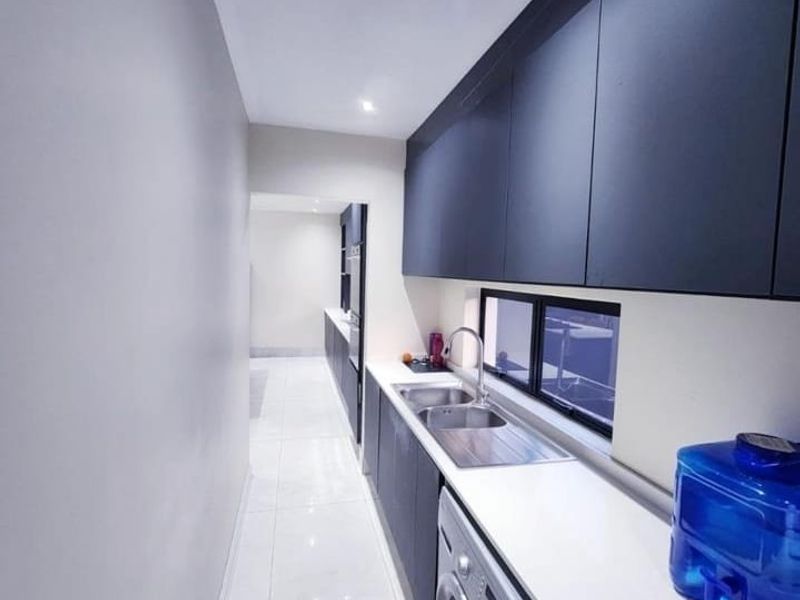 A MODERN HOUSE AT SWALLOW HILLS ESTATE - Photo 5