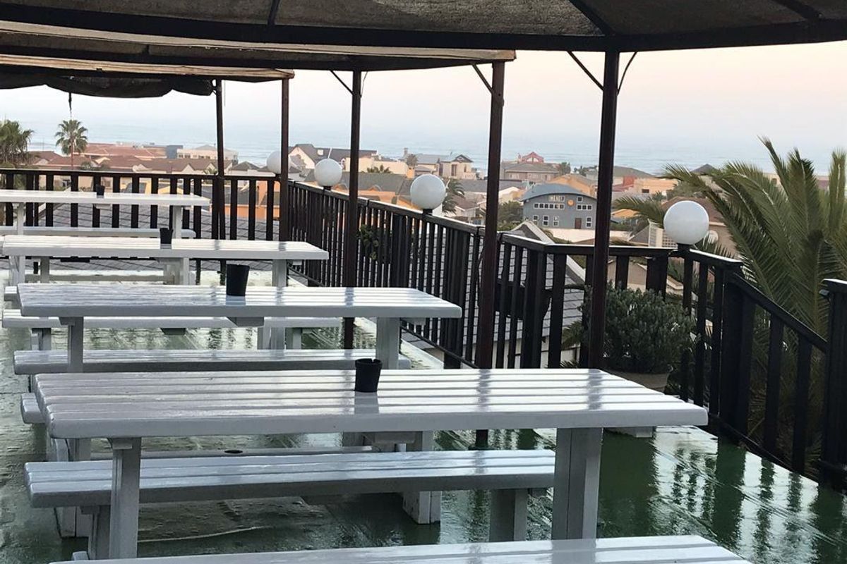 GUESTHOUSE FOR SALE IN SWAKOPMUND NAMIBIA - Photo 3