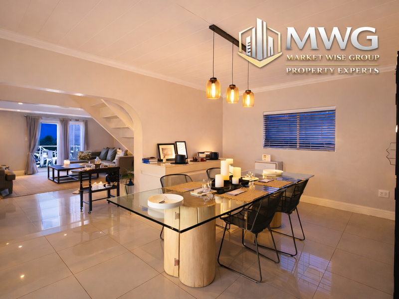 🔥 Eros Hillside Gem With Breathtaking City Views! 🔥 - Photo 3