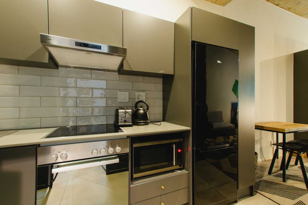 Furnished Studio Apartment in Blackbrick – Sandton CBD - Photo 5