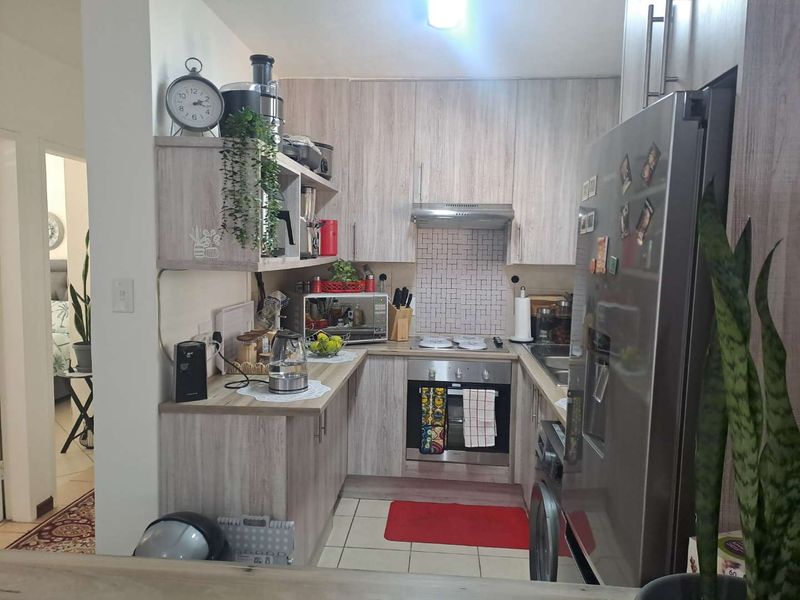 First Floor Unit For Sale in a Secure Estate! - Photo 4