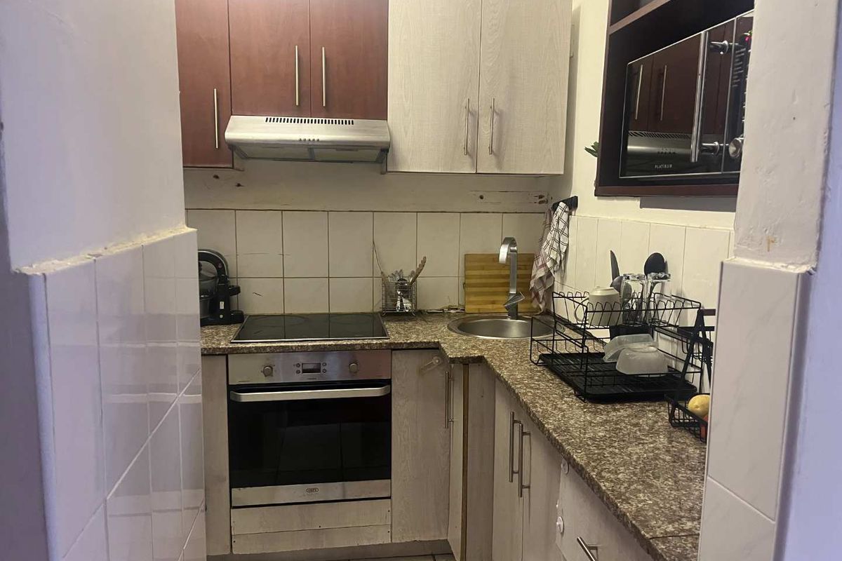 1.5 Bedroom flat for sale at upper Glenwood - Photo 3