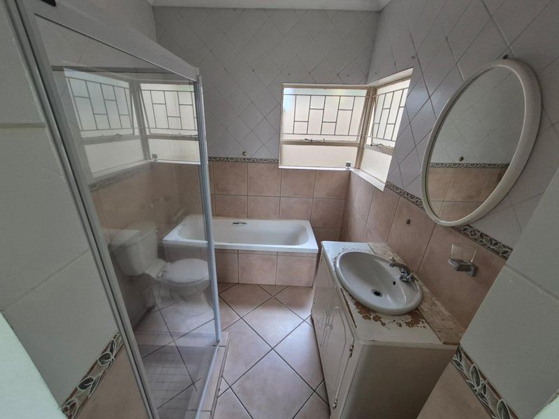 Full Title - Guarded Security Estate!!!!!! - Photo 8