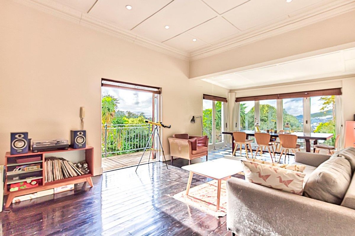 A Perfect Family Home in the Heart of Tamboerskloof  (c) - Photo 4