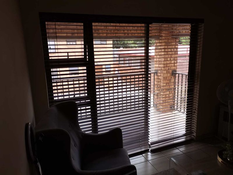 2 bedroom apartment for sale - Photo 5