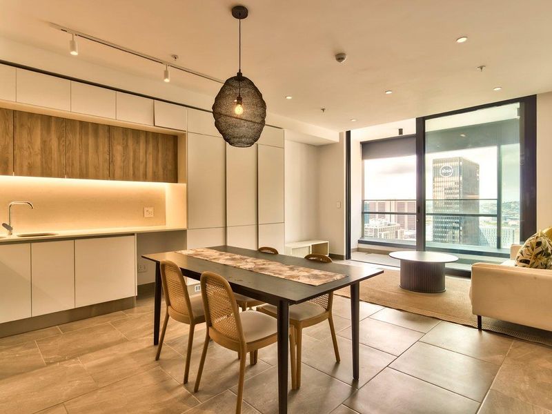 Luxury Living in the Heart of Cape Town –  Penthouse at The Rubik - Photo 5